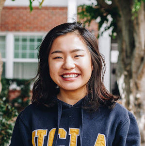 Meet your Posher, April